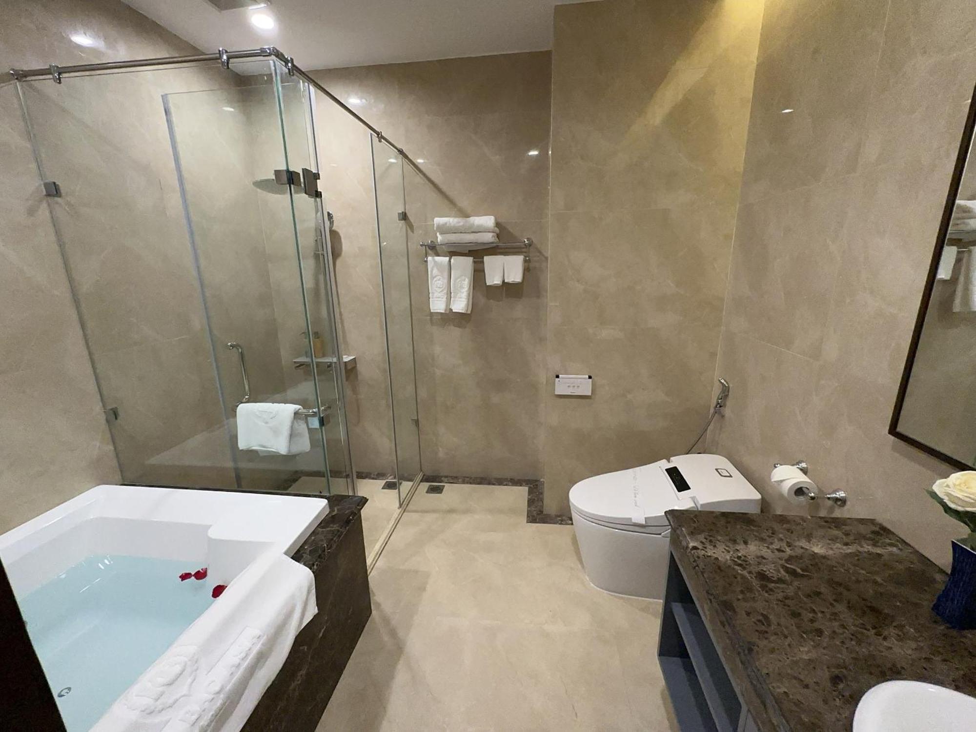 Kinh Bac Palace Hotel Bắc Ninh Eksteriør billede